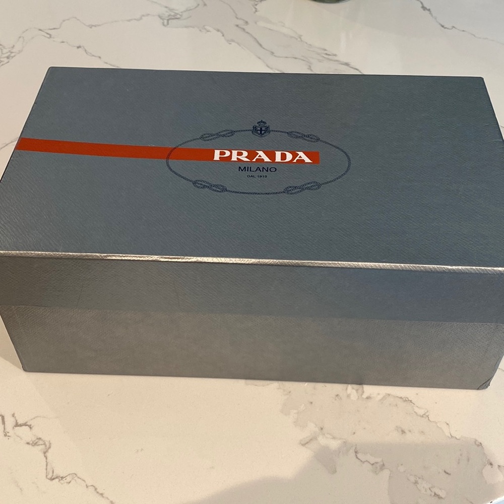 Prada men empty shoe box perfect for organization and storage thick material
